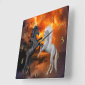 Paarden die vechten in een slecht bliksemstorm vierkante klok (Hoek)