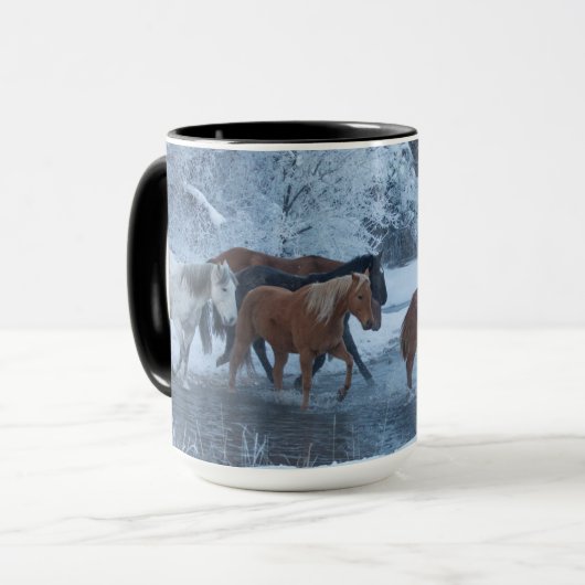 Paarden drijven in de winter mok (Voorkant links)
