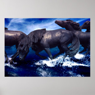 Paarden hardlopend in het water landschap poster