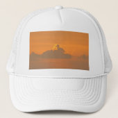 Paarden in brand trucker pet (Voorkant)