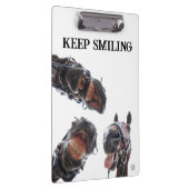 Paarden in de mond gekeken. 3 paarden lachend, hum klembord (Rechts)