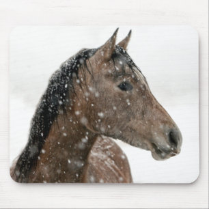 Paarden in de winter muismat