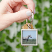 Paarden in het veld sleutelhanger (Hand)