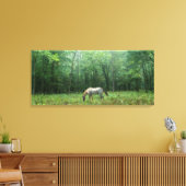 Paarden in Meadow Canvas Afdruk (Insitu (Woonkamer))