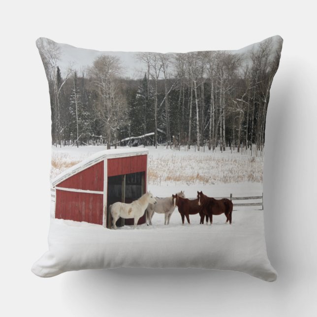 Paarden in sneeuwpiloot kussen (Voorkant)
