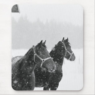 Paarden in Sneeuwval Muismat