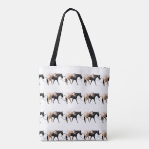 Paarden leiden met paarden tote bag