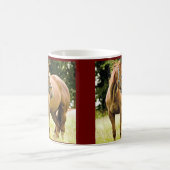 Paarden (merg) in het veld mok (Center)