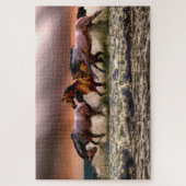 Paarden op een schuimend Zee Legpuzzel (Verticaal)