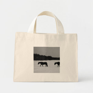 Paarden op sneeuw tcnm mini tote bag