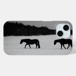 Paarden op sneeuwriffen iPhone 15 case