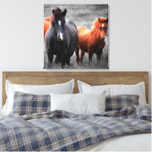 Paarden Portret: selectieve kleurenfotografie Canvas Afdruk (Insitu (Slaapkamer))