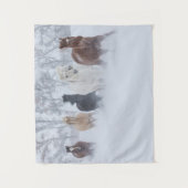 Paarden rennen door de sneeuw wandkleed (Voorkant)