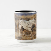 Paarden Roaming the Schilderachtig Hills of the Bi Mok (Midden)