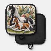 Paarden rusten tussen levendige bloemen en groen pannenlap (Voorkant / Achterkant)