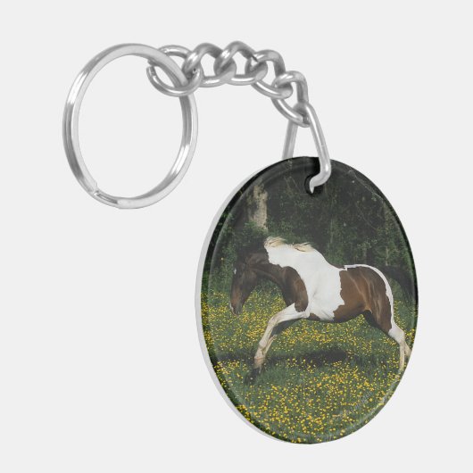 Paarden van verf die in het veld Bloemen lopen Sleutelhanger (Voorkant Links)