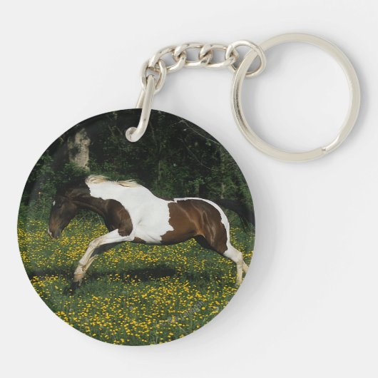 Paarden van verf die in het veld Bloemen lopen Sleutelhanger (Achterkant)