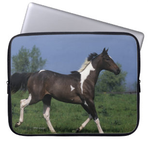 Paarden van verf die lopen 2 laptop sleeve