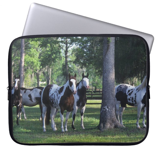 Paarden verven in de bomen laptop sleeve (Voorkant)