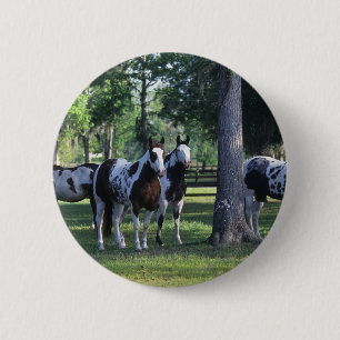 Paarden verven in de bomen ronde button 5,7 cm