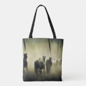 Paardenbeslag in de mist tote bag (Achterkant)