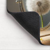 Paardenbloem reflectie in een spiegel muismat (Hoek)