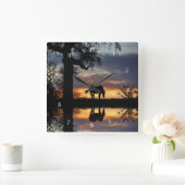 Paardeneikenboom en reflectie bij varkens vierkante klok (Huis)