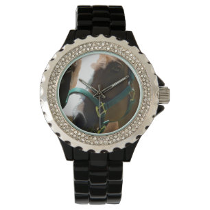 Paardenfoto op vrouwen kijken horloge