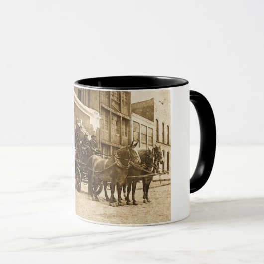 Paardengetrokken brandweermotor  mok (Voorkant rechts)