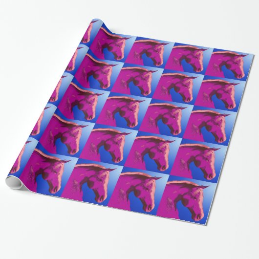  paardenkop in helder roze cadeaupapier (Uitgerold)