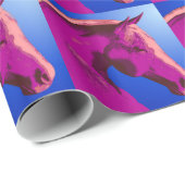  paardenkop in helder roze cadeaupapier (Rol Hoek)