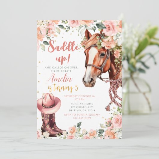 Paardenmeisje Verjaardag Cowgirl Roze Bloemen Kaart (Staand voorkant)