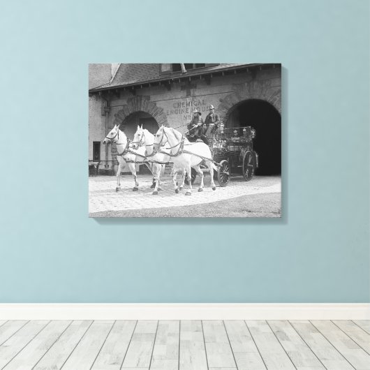 Paardenmotor, 1922 canvas afdruk (Insitu (Houten vloer))