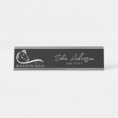 Paardenranch logo equestrian stable branding bureau naambordje (Voorkant)