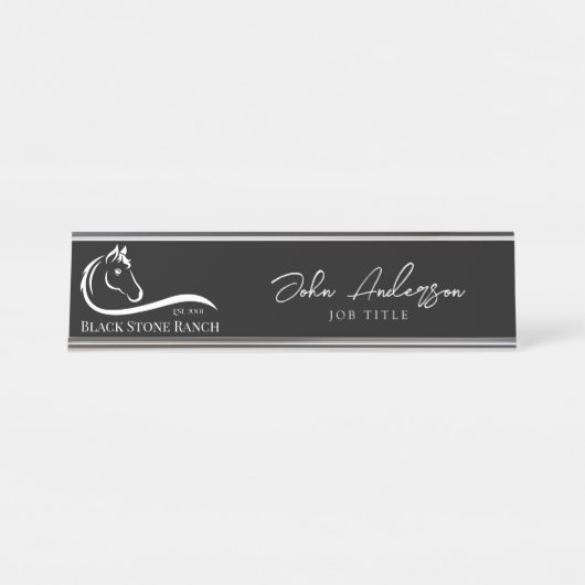 Paardenranch logo equestrian stable branding bureau naambordje (Voorkant)