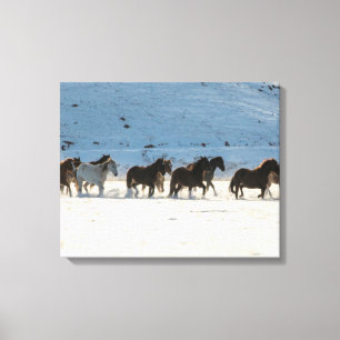 Paardenrit in de winter op Hideout Ranch Canvas Afdruk