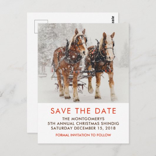 Paardenschaal met hoge kerstscène sparen de datum briefkaart (Voorkant / Achterkant)