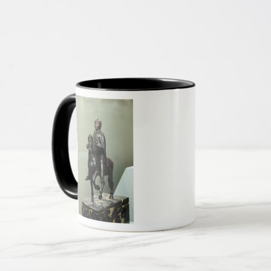 Paardenstandbeeld van Charlemagne Mok (Voorkant links)