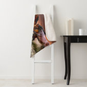 Paardentrio loopt in Ocean Surf bij zonsondergang Sherpa Deken (In situ)