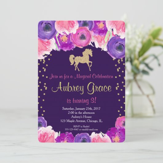 Paardenverjaardagsuitnodiging, roze paars goud kaart (Staand voorkant)
