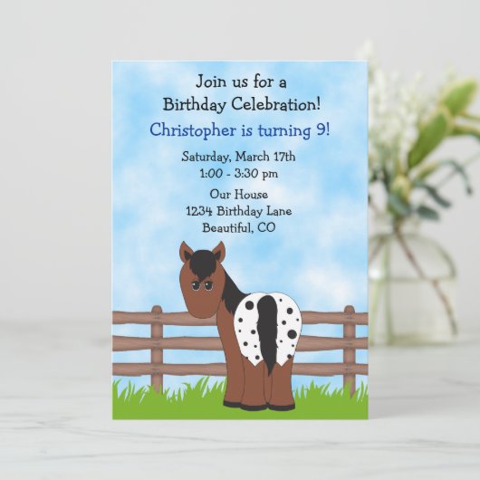 Paardenverjaardagsuitnodiging voor jongens kaart (Staand voorkant)