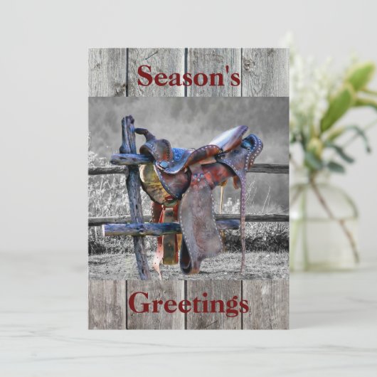 Paardenzadels op korraalhek Western Feestdagenkaart (Staand voorkant)