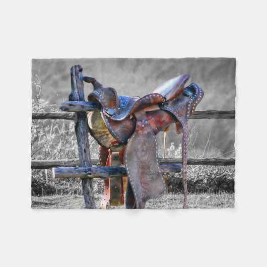 Paardenzadels op korraalhek Western Fleece Deken (Voorkant (Horizontaal))