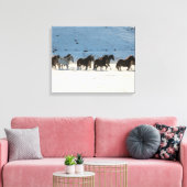 Paardrijden in de winter op Hideout Ranch Canvas Afdruk (Insitu (Woonkamer))