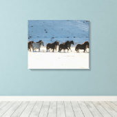Paardrijden in de winter op Hideout Ranch Canvas Afdruk (Insitu (Houten vloer))