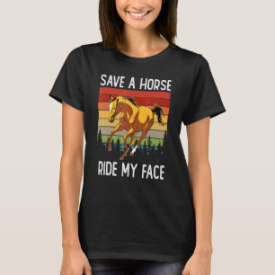 Paardrijden Volwassenen Grap Red een Paard Rij mij T-shirt