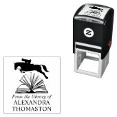 Paardrijder springend over open boek SQ bibliothee Zelfinktende Stempel (In situ)