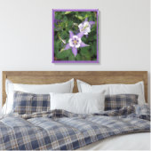Paars Aquilegia - Columbine Flower Wrapped Canvas (Insitu (Slaapkamer))