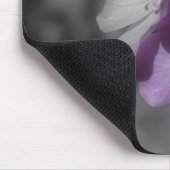 Paars bloemen in zwart-wit Mousepad Muismat (Hoek)