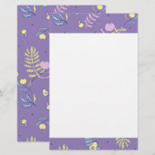 Paars Bloemmotief Briefpapier (Voorkant / Achterkant)